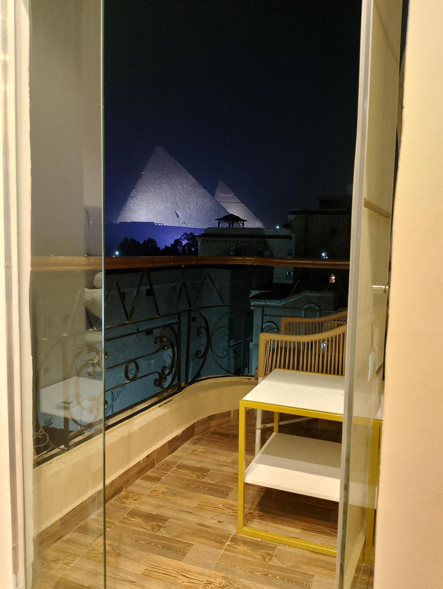 Oh Pyramids View Hotell Kafret el-Gabal Exteriör bild